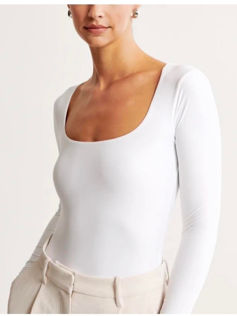 Abercrombie & Fitch White Scoop-Neck Long Sleeve Bodysuit